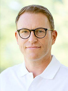 Prof. Dr. med. Sven Gläsker, neurocirujano