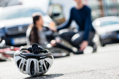 Verkehrsunfälle können Nackenschmerzen auslösen