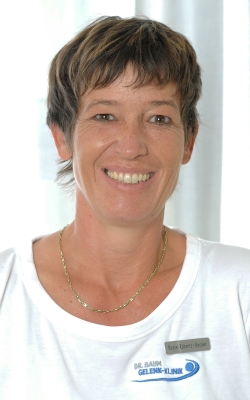Beate Ebbertz-Becker, Leiterin Station in der Gelenk-Klinik Unser freundliches Klinikteam hilft Ihnen gerne weiter